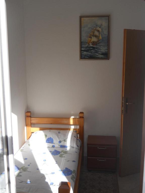 Apartments Ognjenovic Risan Habitación foto